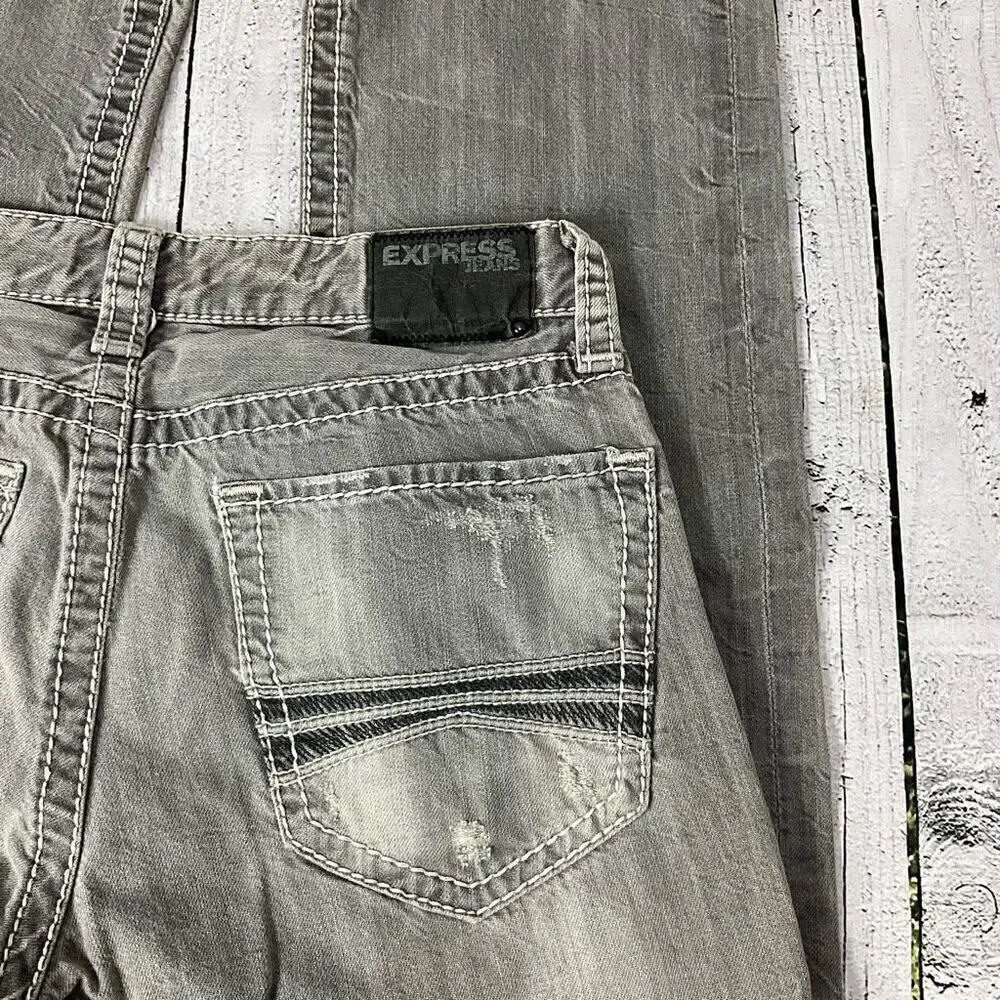 Express men’s antique